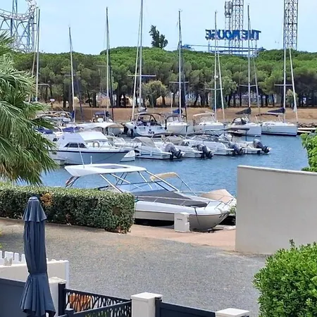 Ile Des Marinas アパート